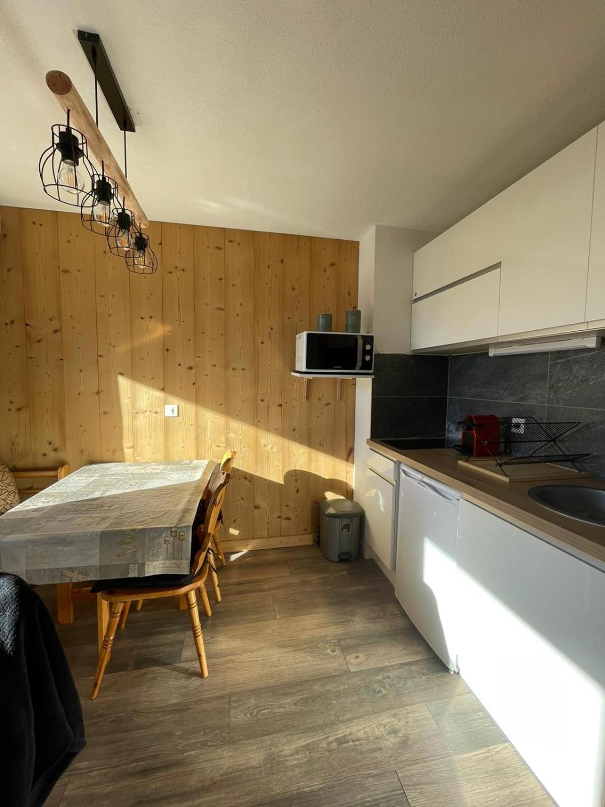 Studio Cabine Cosy A 5Min A Pieds Des Pistes Et Du Centre Ville Les Gets Exterior foto